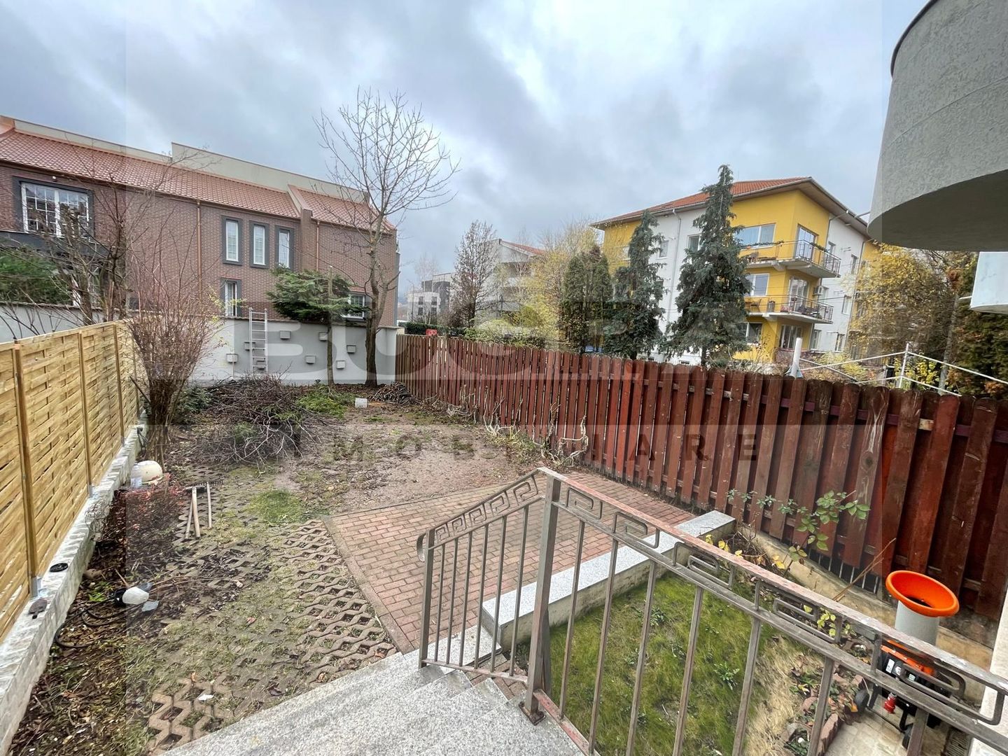 Duplex de 320mp, modern, 120mp, sauna, zona strazii Zaharia Stancu - Poză 11