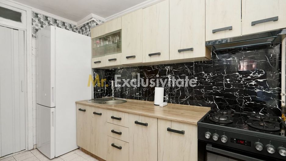 APARTAMENT 3 CAMERE -DECOMANDAT + LOC DE PARCARE - PITEȘTI - Poză 5
