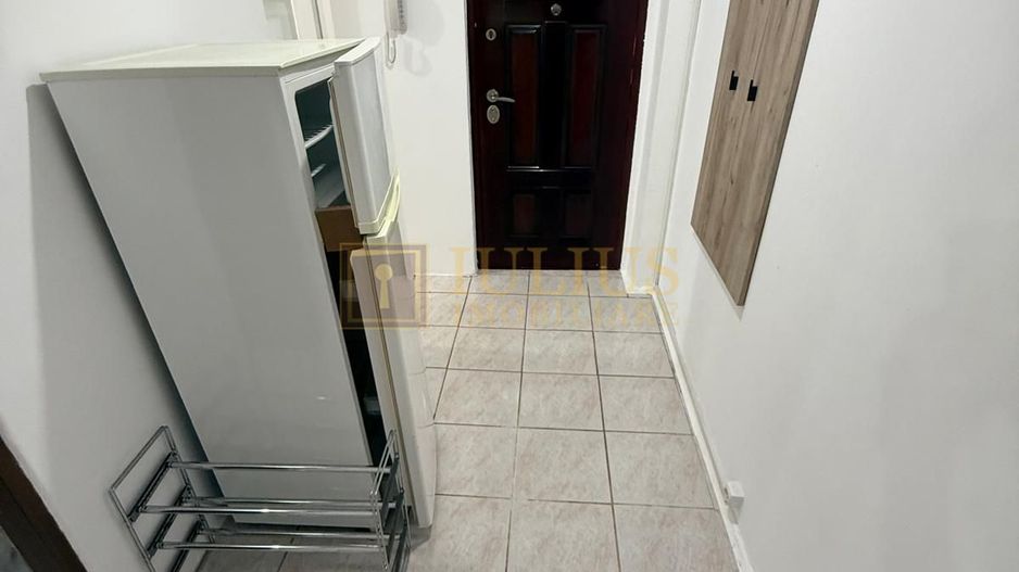 2 camere| vis a vis de Spitalul Judetean| centrala proprie| - Poză 12