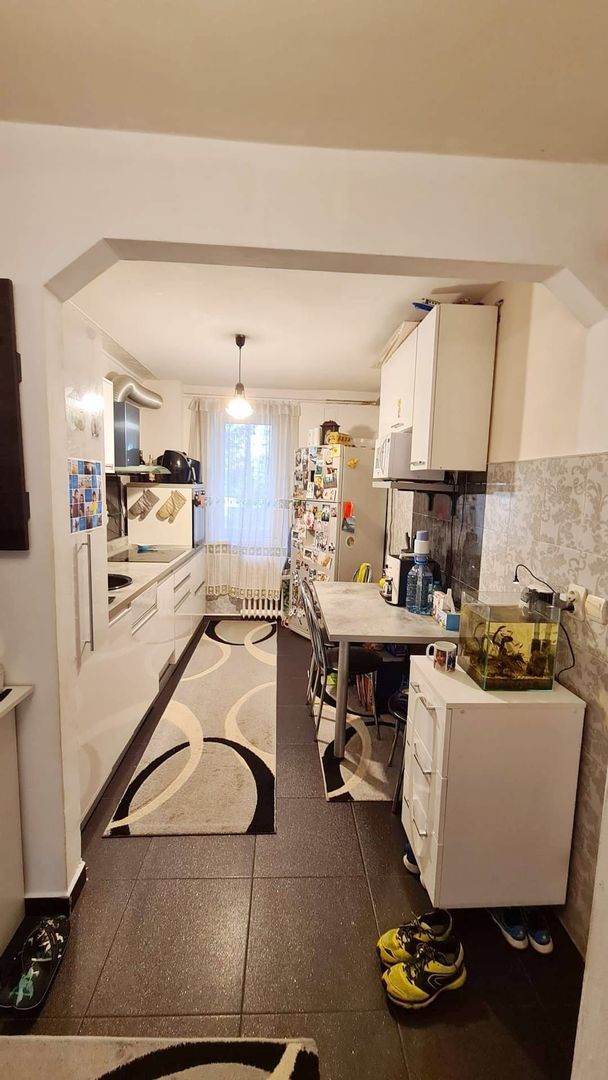 3 Camere Decomandate Strada Unirii Gheorgheni - Poză 10