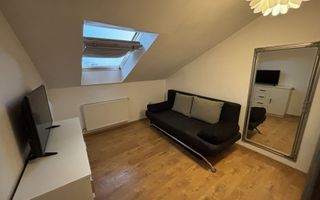 Apartament 3 Camere Semidecomandat în Florești - Poză 2