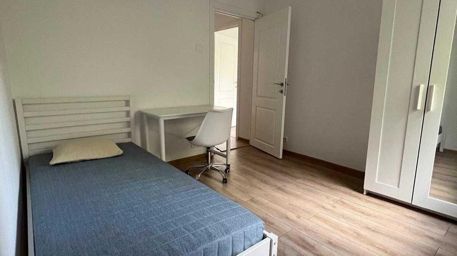 AP. 3 CAMERE- APARATORI, CAT-FRIENDLY, BUCATARIE INCHISA, METROU - Poză 5