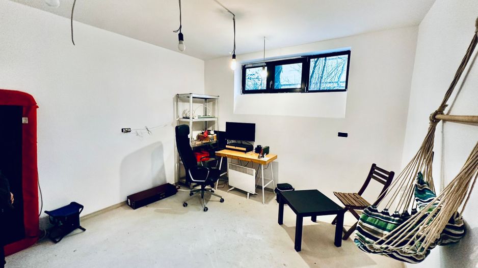 Apartament 3 camere + 1 birou,  Cotroceni, curte si gradina, metrou Eroilor - Poză 19