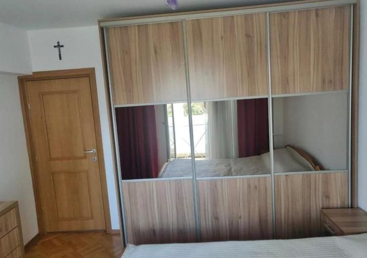 De inchiriat 2 camere decomandat, vedere Dambovita, 2 AC,  Unirii - Timpuri Noi - Poză 7