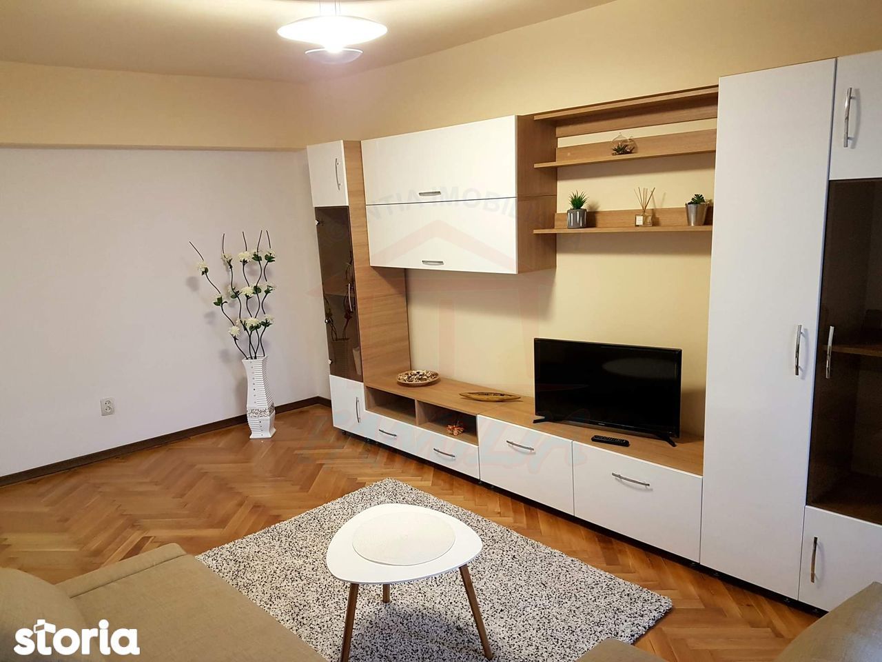 De inchiriat apartament 2 camere, Mazepa 1, 420EURO/luna 58mp - Poză 1