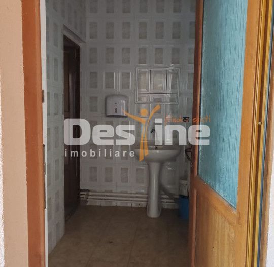 Spatiu comercial Sat Otetoaia, comuna Lunca Banului, Husi, Vaslui - Poză 8