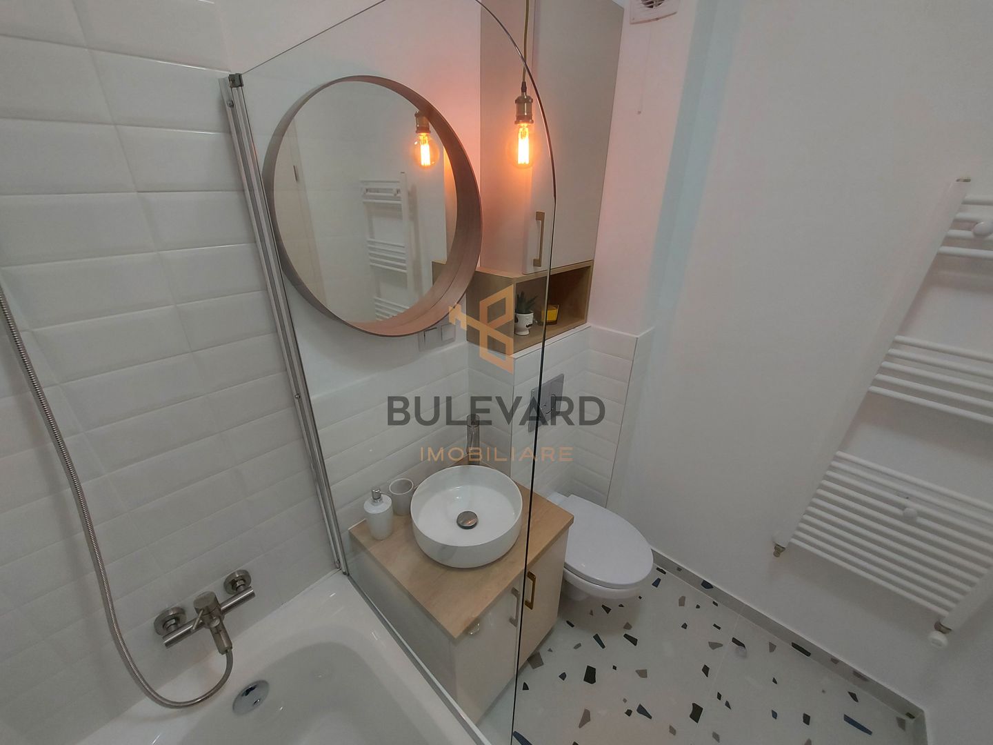 Apartament ultrafinisat+gradina de 50 mp+parcare! - Poză 8