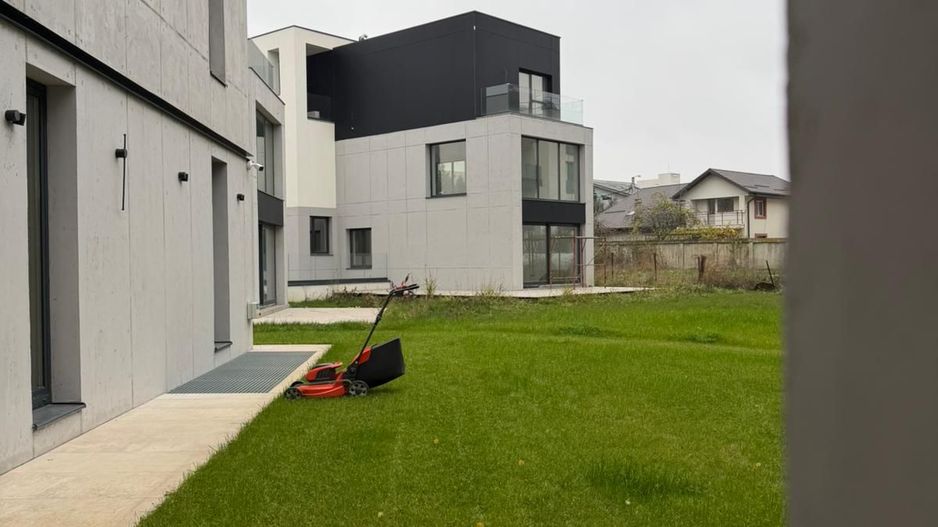 Casă Exclusivistă în Băneasa/Sisești – Design Nonconformist și Spațiu Generos - Poză 15