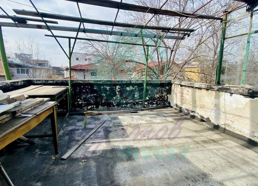 Vanzare jumatate de vila | Primaverii - Poză 8