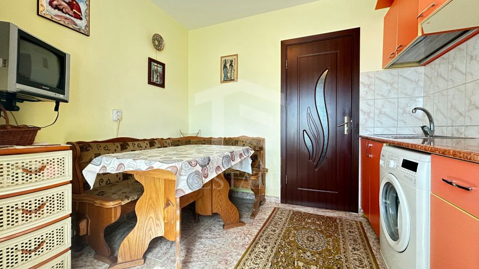 Ap. 3 camere decomandat Năvodari Str. Delfinului + loc parcare - Poză 2