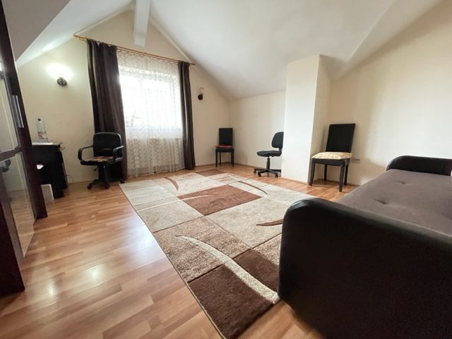 CASA INDIVIDUALA CU TEREN  GENEROS - Poză 9