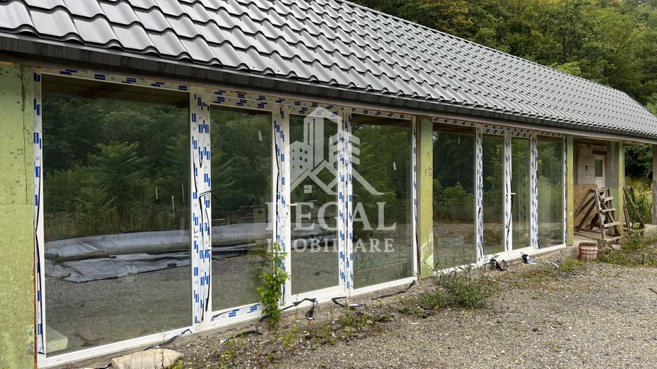 Proprietate cu potențial, într-un cadru natural de vis – 3581 mp teren - Poză 11