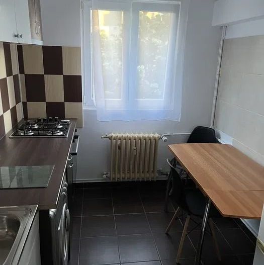 AP. 2 CAMERE DRUMUL TABEREI, BUCATARIE INCHISA, METROU 7 MINUTE - Poză 4