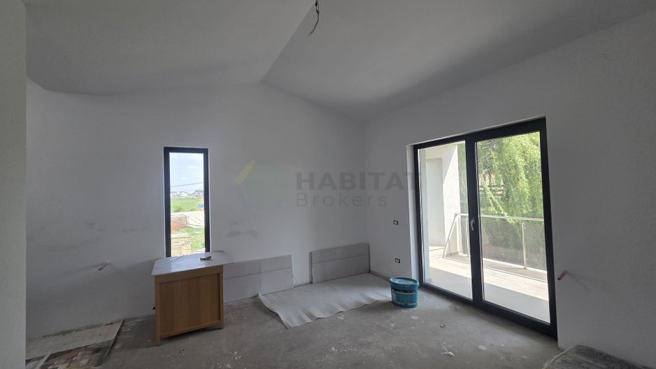 Vilă spațioasă Tunari | Curte mare | Complex închis - Poză 15