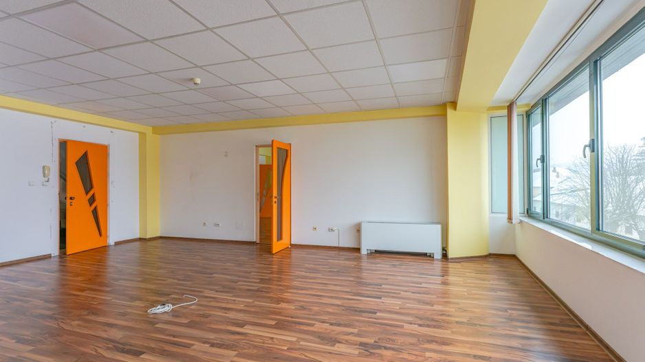 Spațiu birou individual în Brașov, Centru: 39 mp utili pe Strada N. Titulescu - Poză 2