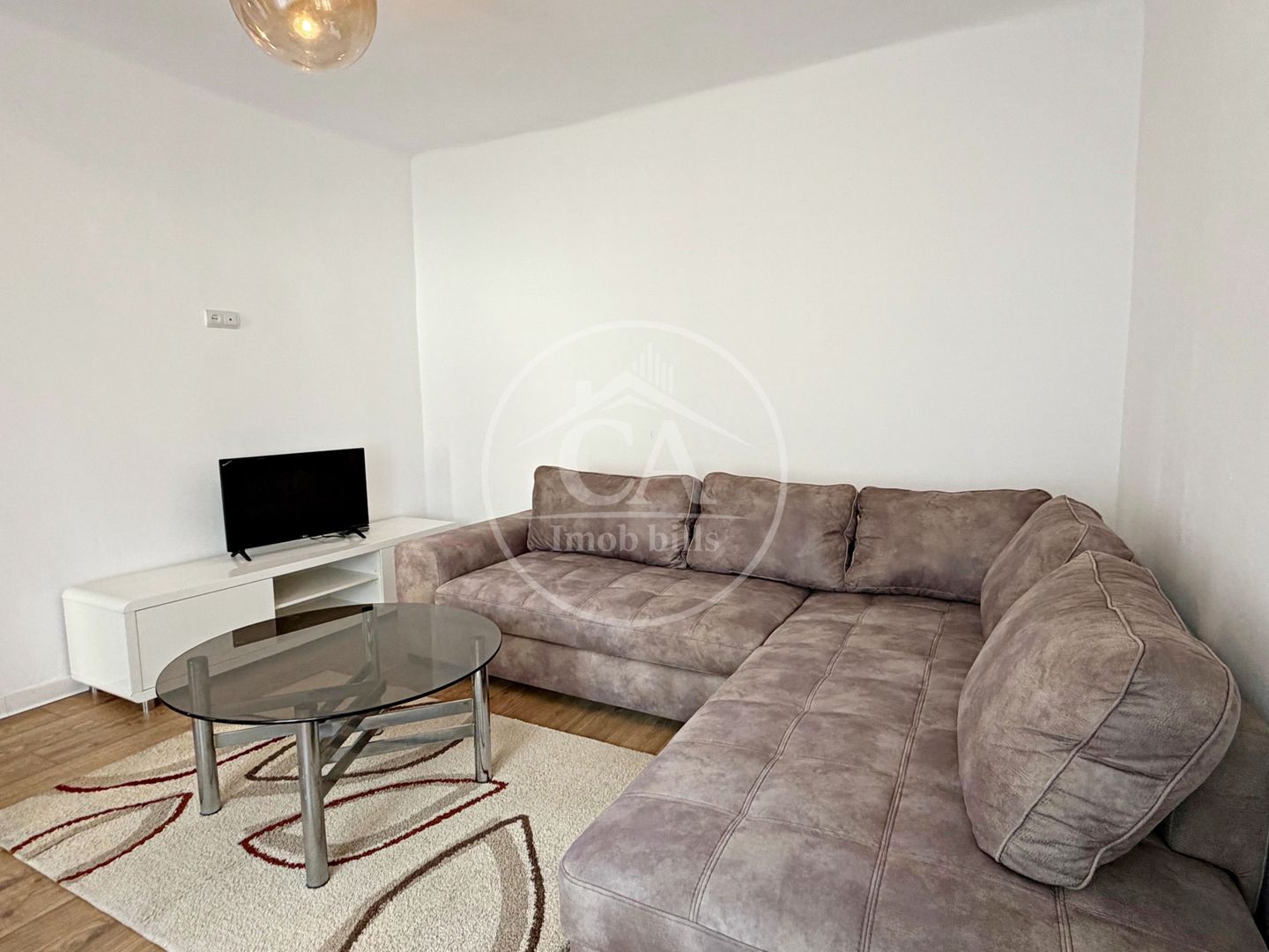 Casa de închiriat cu 3 camere în zona Calea Clujului, Oradea - Poză 4