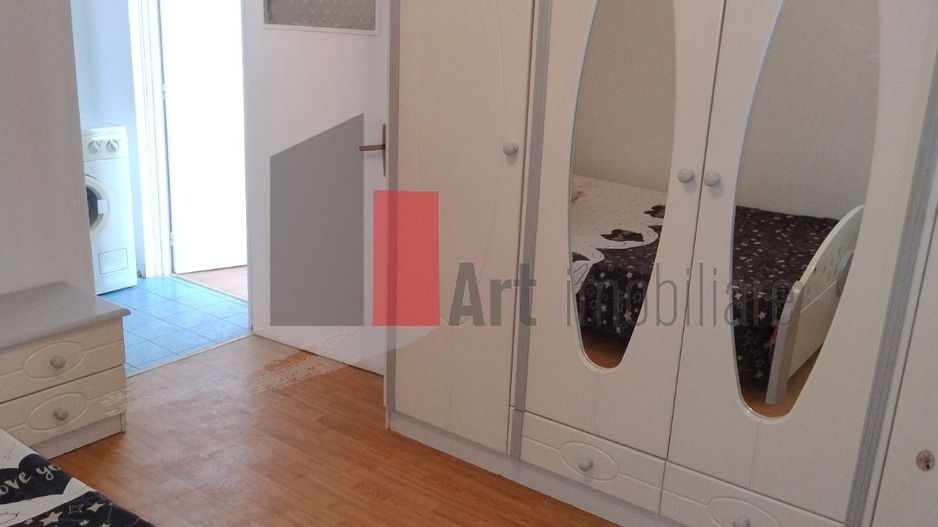 Vânzare apartament 2 camere semidecomandat Piața Progresul - Poză 5