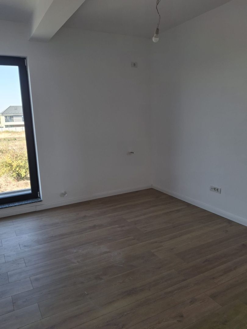 CASA 5 CAMERE BRAGADIRU, TOATE UTILITATILE, 300 MP TEREN, COMISION 0% - Poză 4