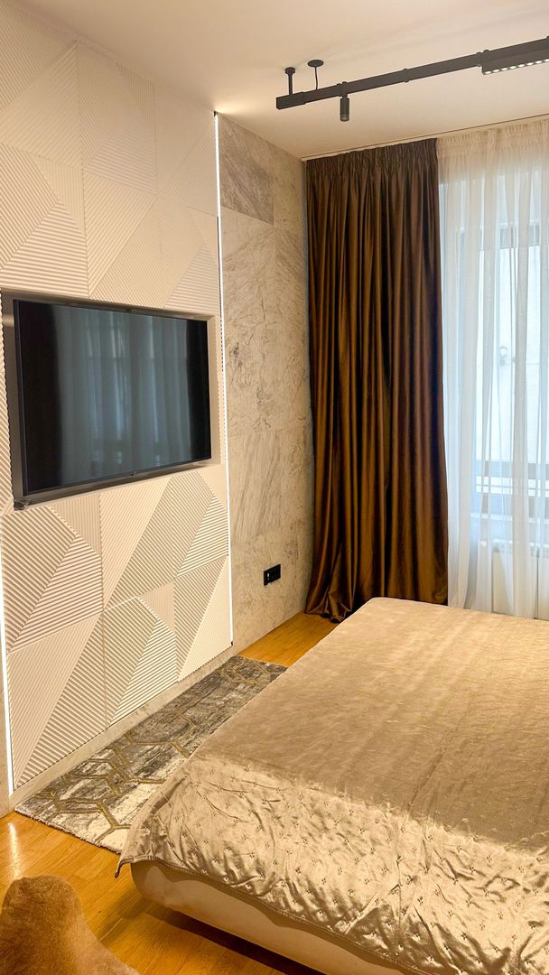 Închiriere apartament 4camere 143mp | Renovat recent | Parcare inclusă - Poză 13