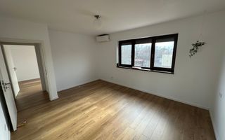 Casa deosebita intr-un cartier privat cu bariera - Poză 41