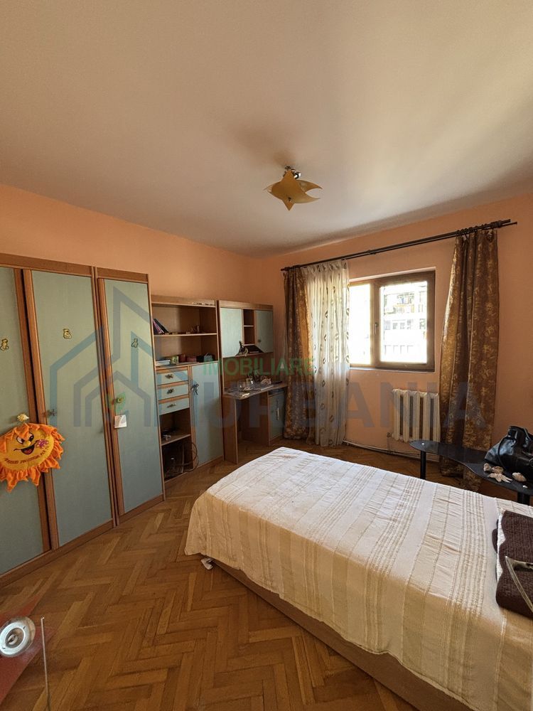 Apartament 3 camere vedere Palatul Culturii - Poză 7