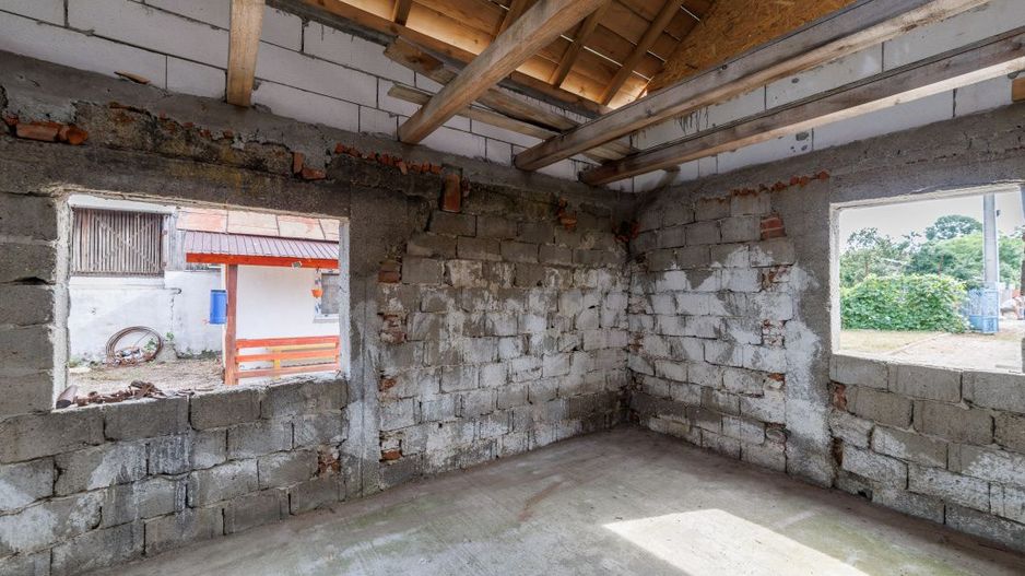 Casa+teren 2.140 mp de vanzare – Ciesti, Lunca Corbului– la doar 30 km Pitesti - Poză 8