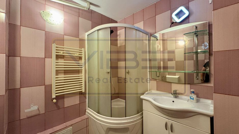 Apartament 3 camere 2 bai Centru -Blv Independentei - Poză 25