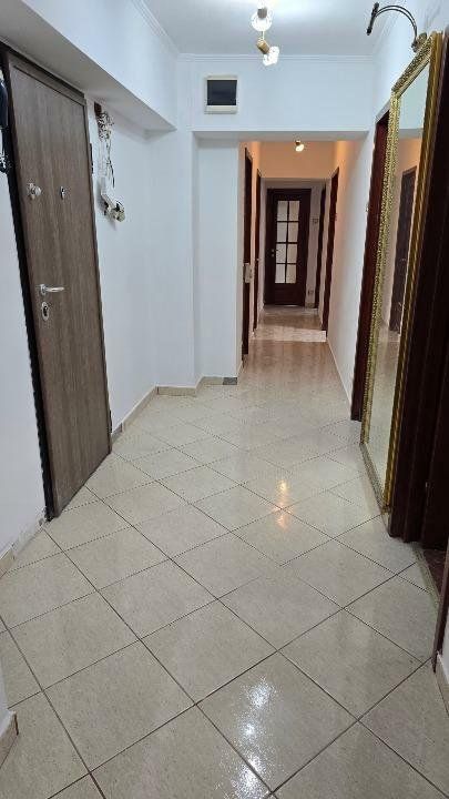 Apartament Decebal Piata Alba Iulia - Poză 4