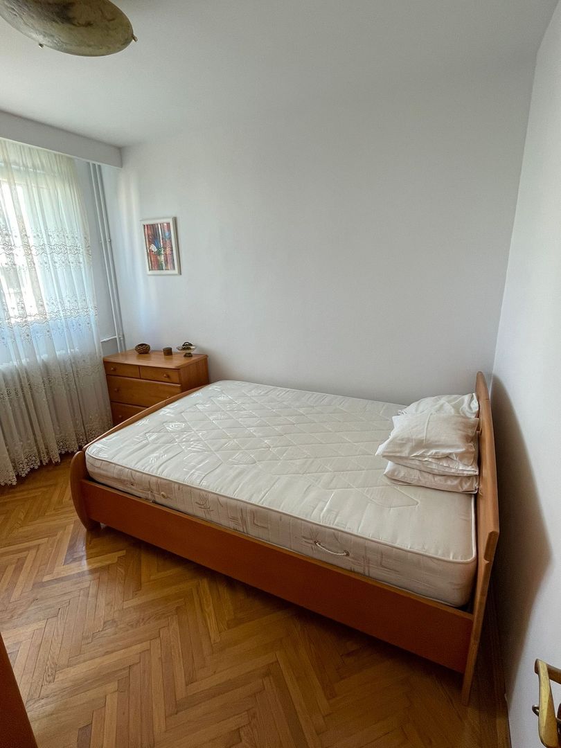 AP. 3 CAMERE CURAT SI IGIENIZAT, BUCATARIE INCHISA, LIBER, NEGOCIABIL - Poză 3
