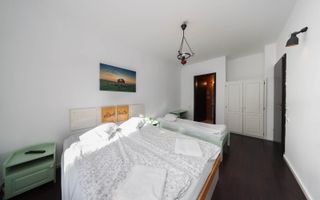 Vilă spațioasă de vânzare în Predeluț, Bran | 2000mp - Poză 27