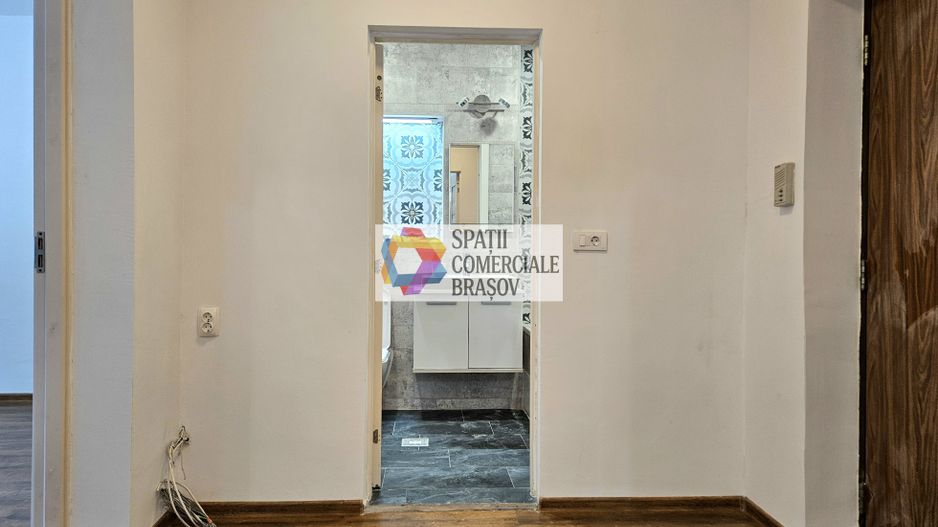 Apartament cu doua camere, zona Racadau 50 mp - Poză 3