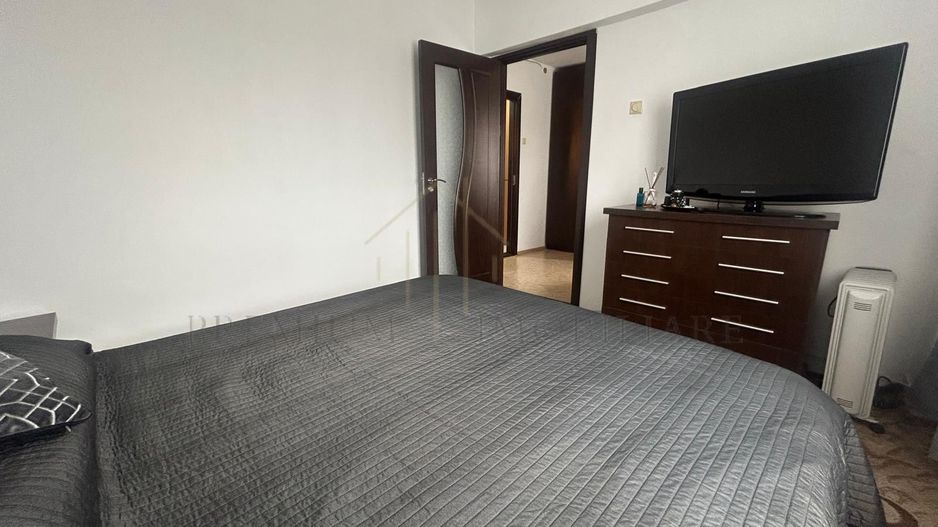 De vanzare Apartament 3 camere zona de jos - Poză 6