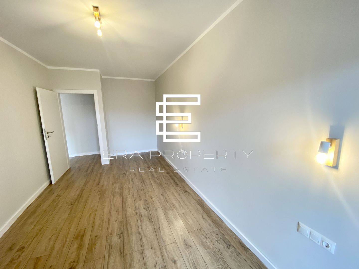 Apartament 2 camere-terasa 14 mp- intabulat- la cheie - zona Aeroport Sibiu - Poză 7