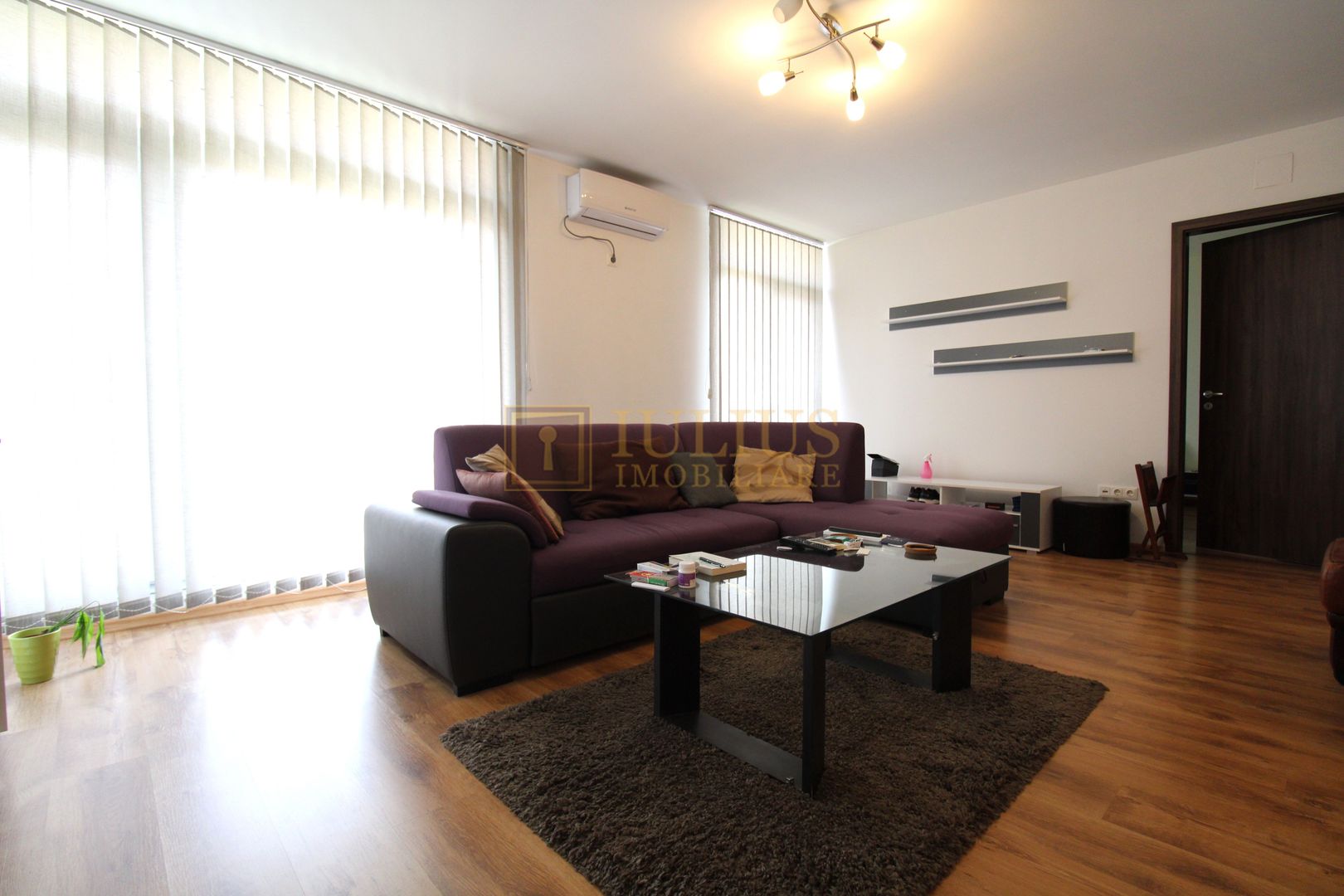 Zona Soarelui, complex Uranus, loc de parcare inclus. - Poză 8