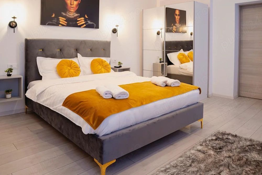 De vânzare apartament 2 camere semidecomandat Centrul Istoric Brasov - Poză 5