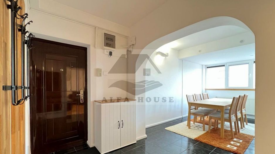 Apartament cu trei camere, Central Brasov - Dealul Melcilor , etaj 1 - Poză 2