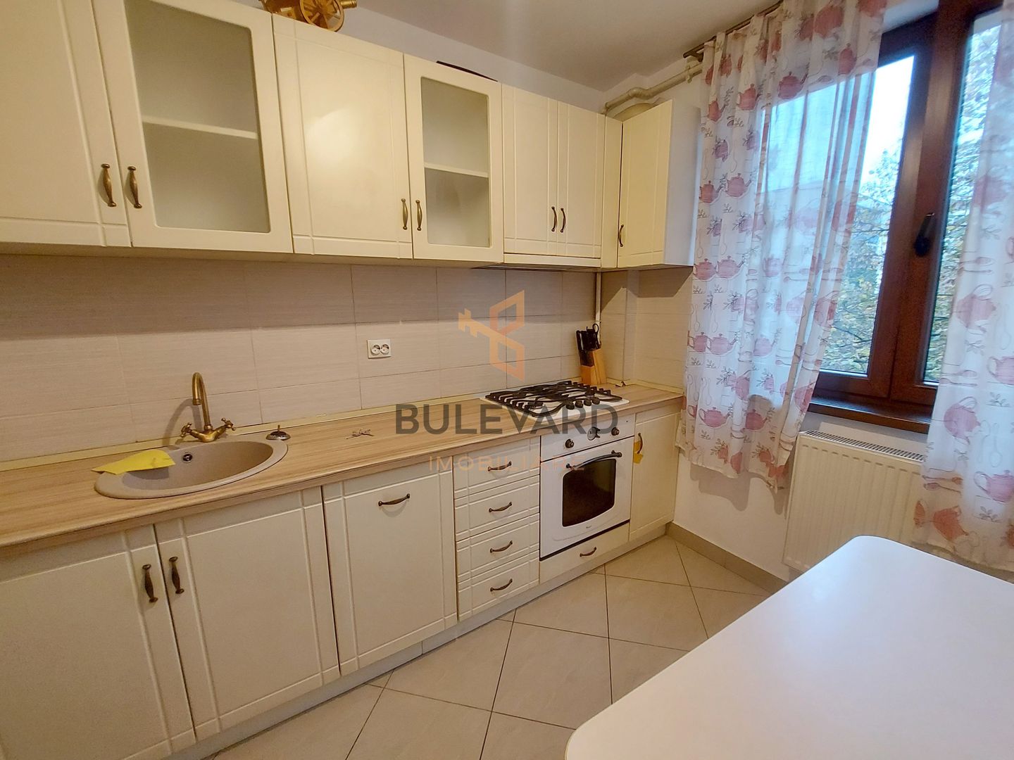 Apartament cu 2 camere zona strazii Donath + parcare! - Poză 3