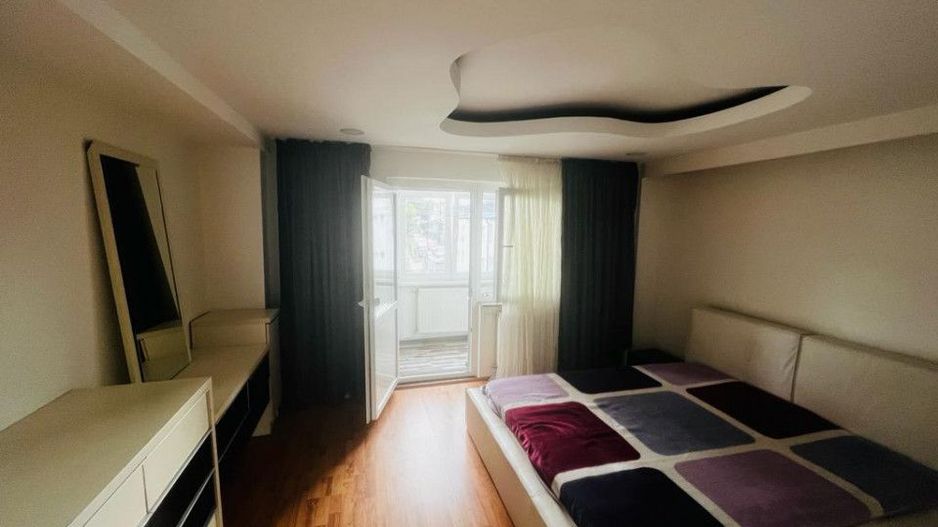 Inchiriere apartament modern, spatios, zona centrala, Teilor - Poză 6