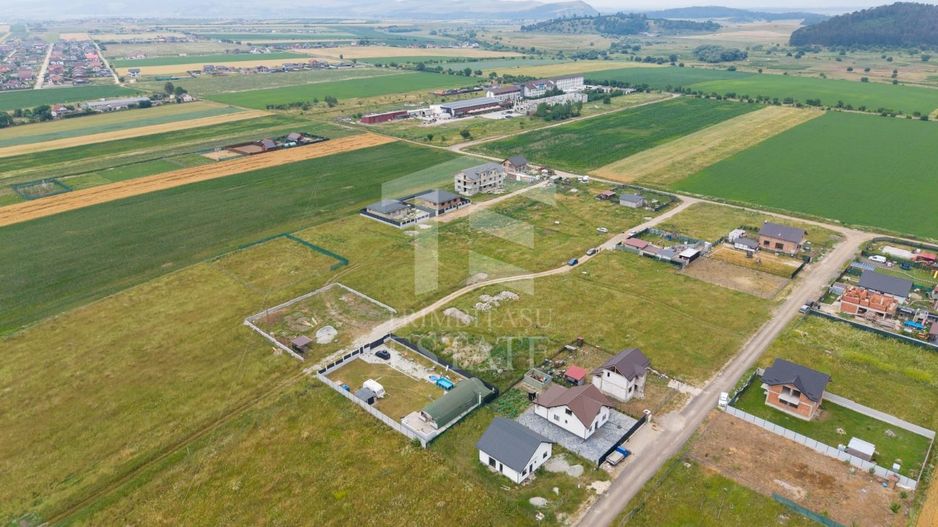 Sanpetru |Teren intravilan 733mp | 3 fronturi stradale - Poză 18