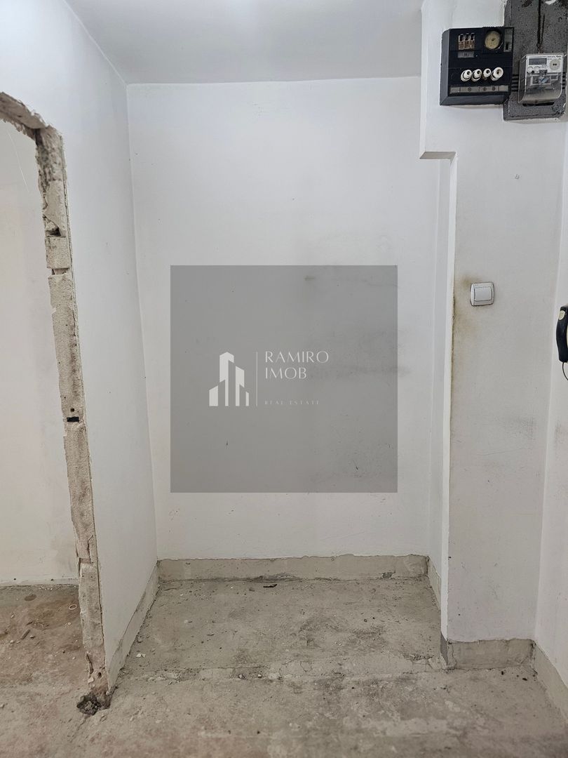 Garsonieră | 34 mp | Etaj 2| An constructie 1978/Metrou la 5 minute - Poză 9