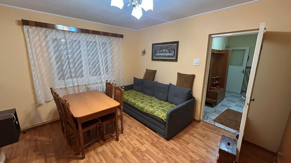 Apartament 2 camere, etaj 3 - Cugir - Poză 11