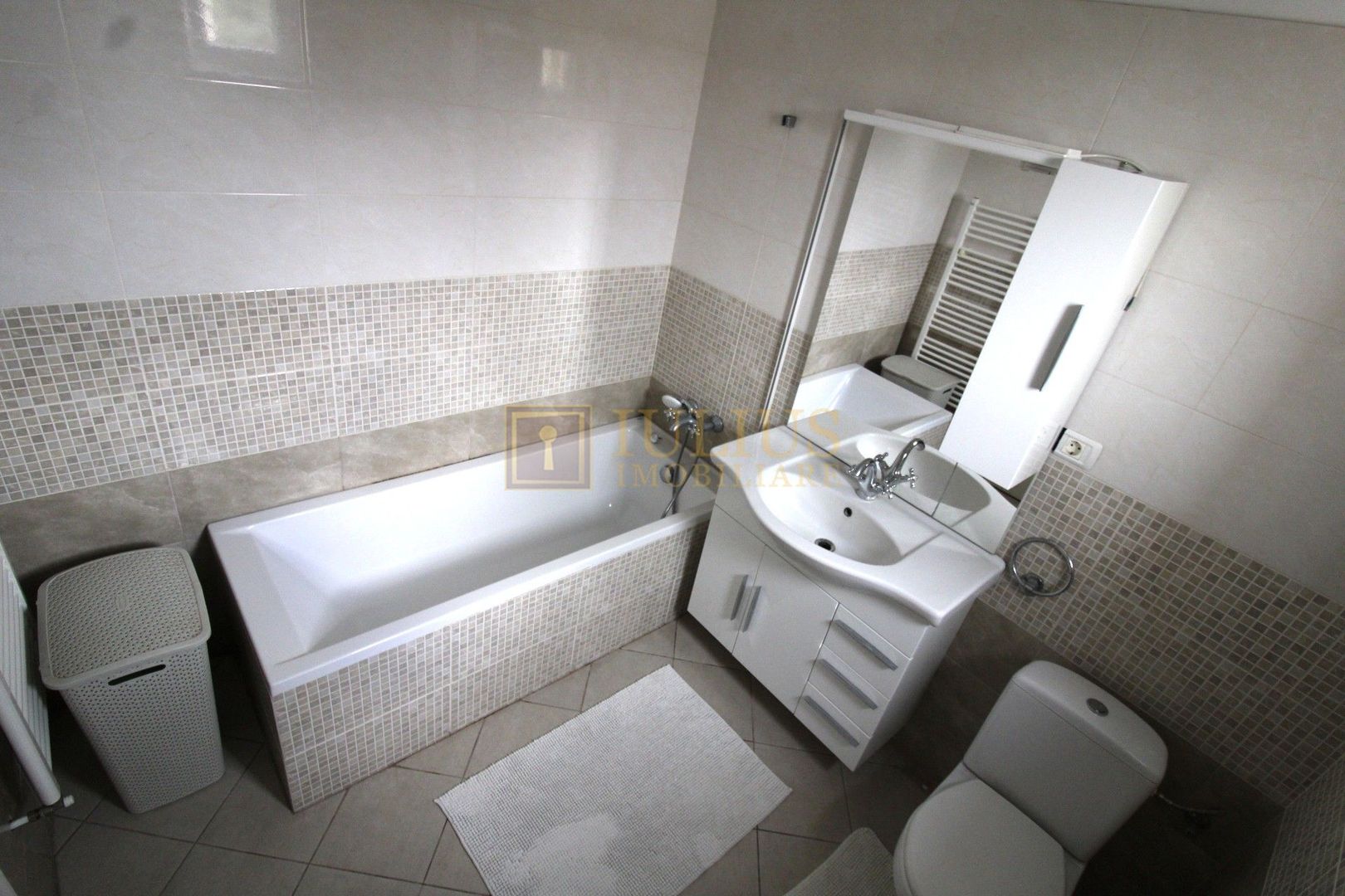 Duplex spațios – Dumbrăvița, cu garaj, bucatarie inchisa - Poză 20
