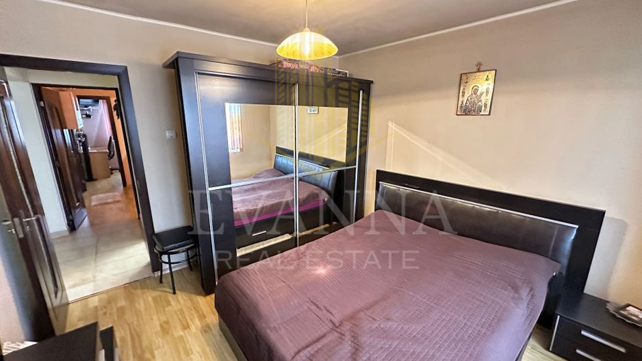 Apartament 2 camere de vanzare - Poză 2