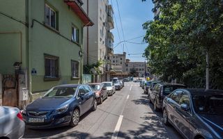 Etaj in vila ideal atelier, cabinet sau locuit, hub, activitati creative - Poză 13