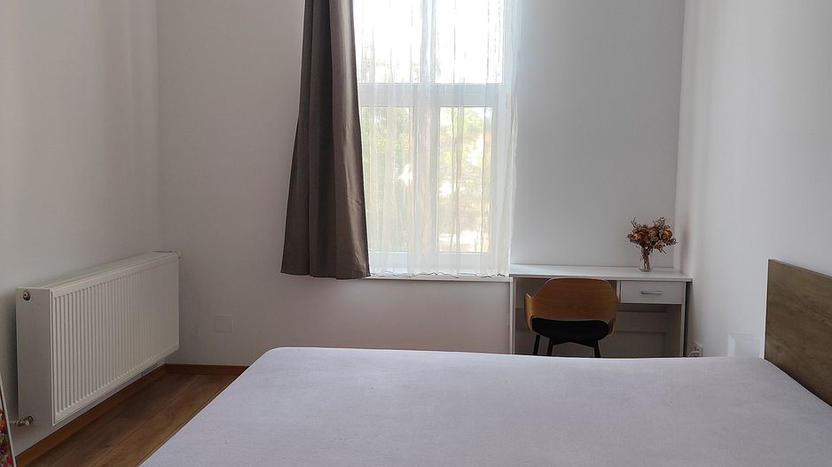 Inchiriere 3 camere  ultracentral, str. Ep.Mihai Pavel, Oradea - Poză 10