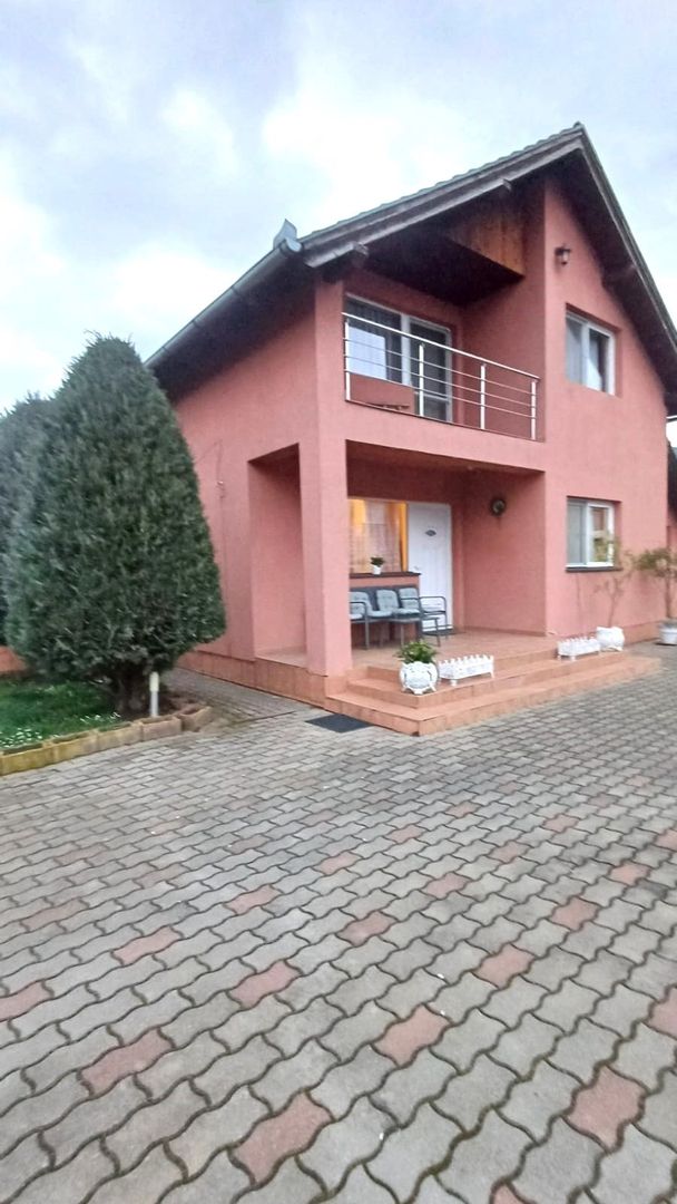 Casă Individuală - Corunca - Poză 2