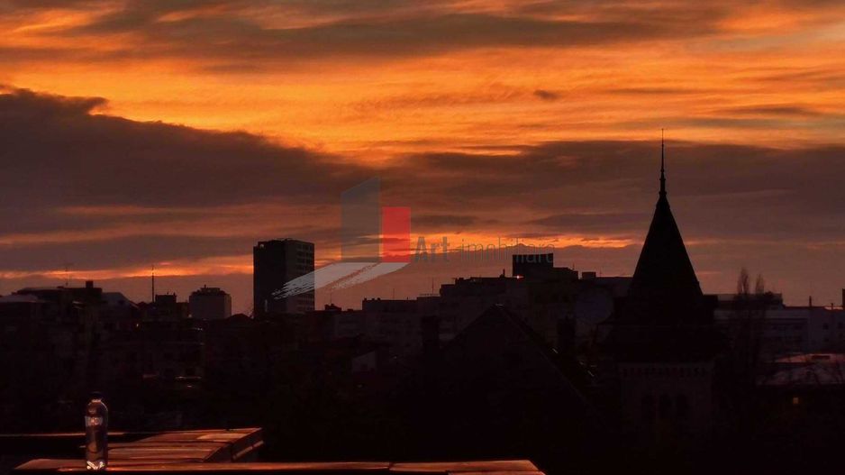 Apartament "COBERTURA", PENTHOUSE "PIATA SPANIEI", TERASA 63 mp, CONSOLIDAT 1978 - Poză 7