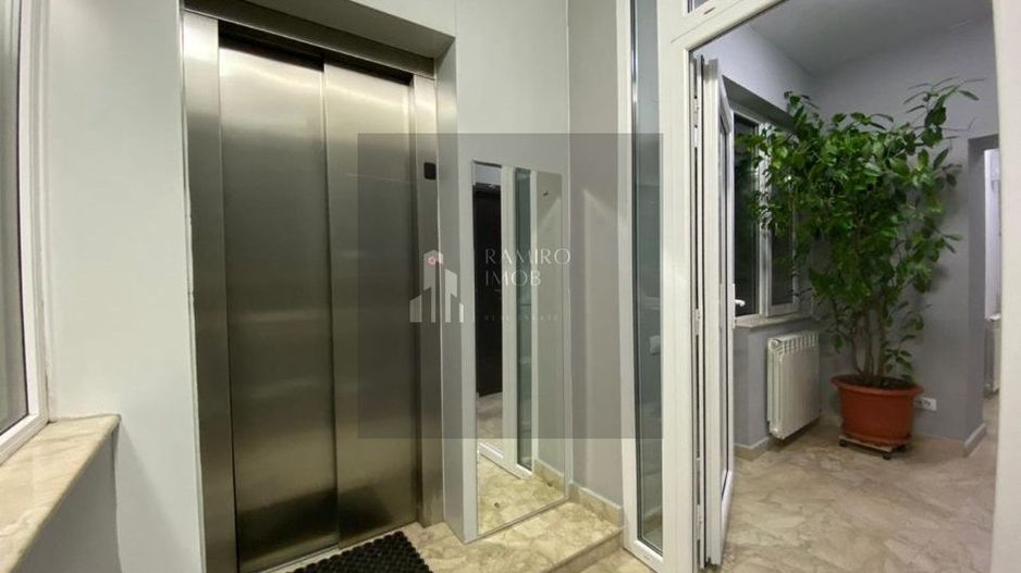 Apartament 5camere 220mp +terasa 210mp Unirii -Pasaj Marasesti -an2009 - Poză 2