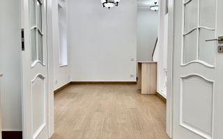 Casa de inchiriat, 3 camere, 3 bai, renovata, prima inchiriere. - Poză 10