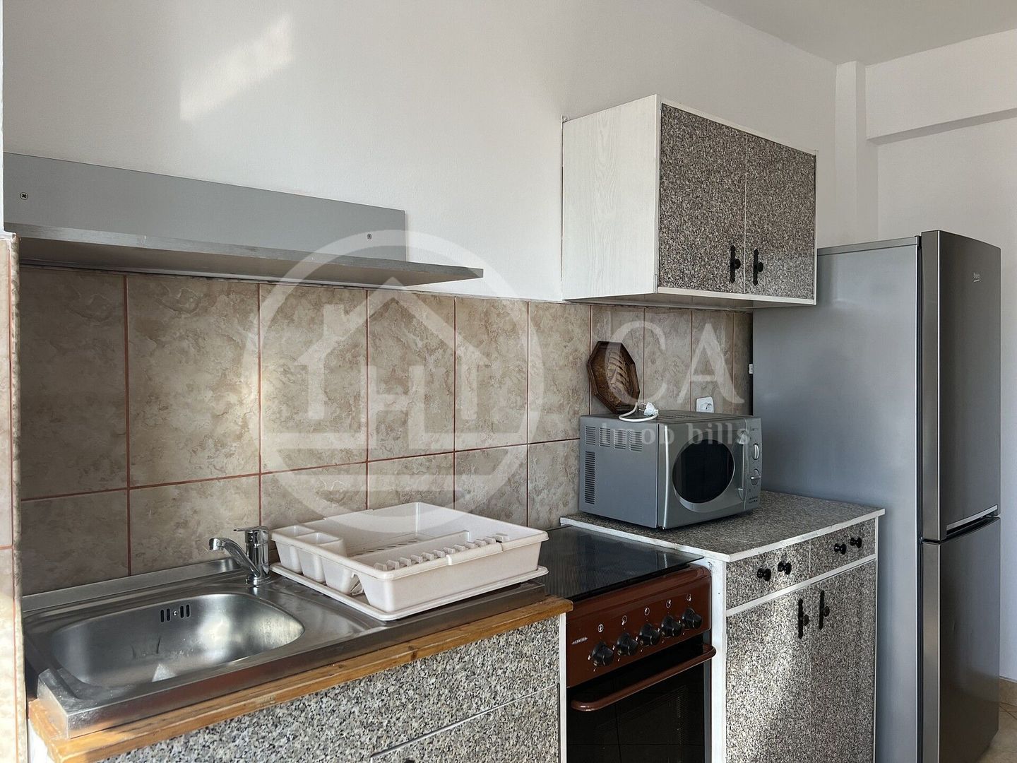 Apartament cu 3 camere de inchiriat zona Dacia Oradea - Poză 9
